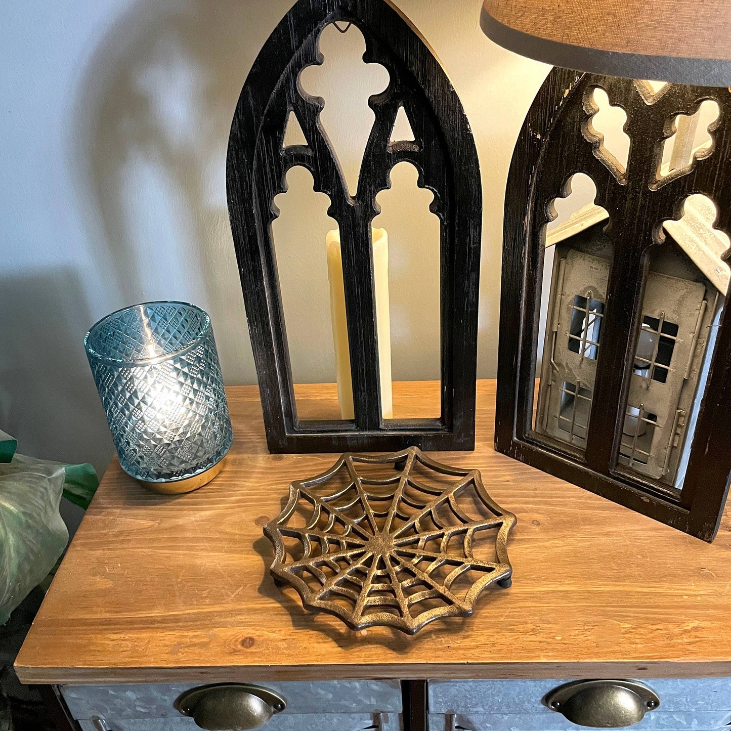 Bronze Finish Cast Iron Kitchen Trivet – Spider Web 8 Inches