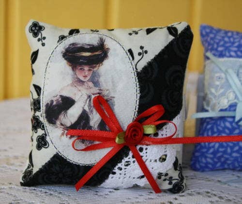 Harrison Fisher Sachets