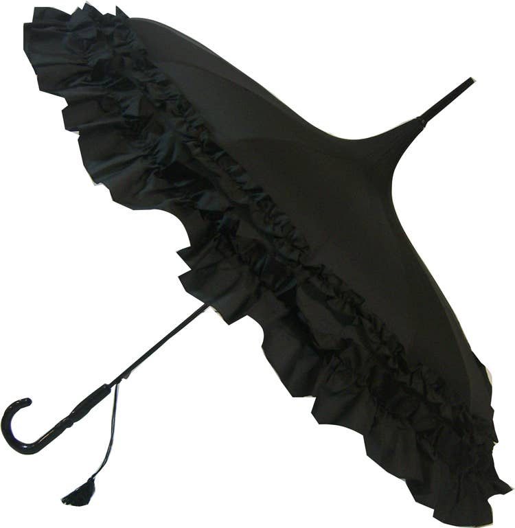 Black Classic Frilled Pagoda